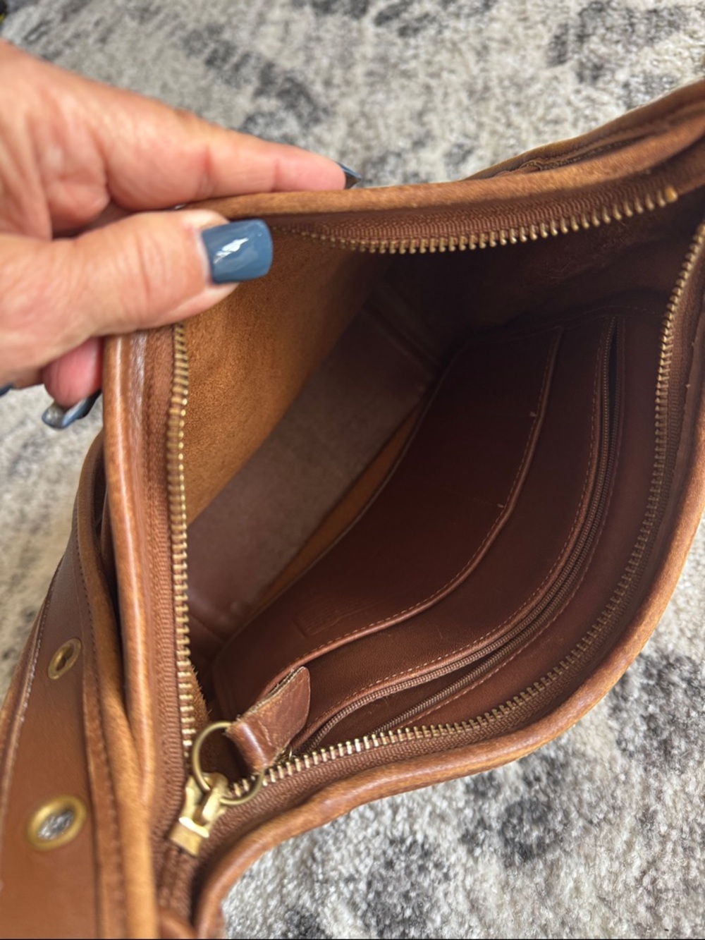VINTAGE COACH BAG LEGACY ZIP #9966 BRITISH TAN LEATHER SHOULDER BAG CROSSBODY - Picture 9 of 11